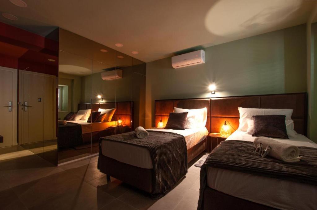 X Boutique Marinac Studio Apartments & Rooms Šibenik Dış mekan fotoğraf