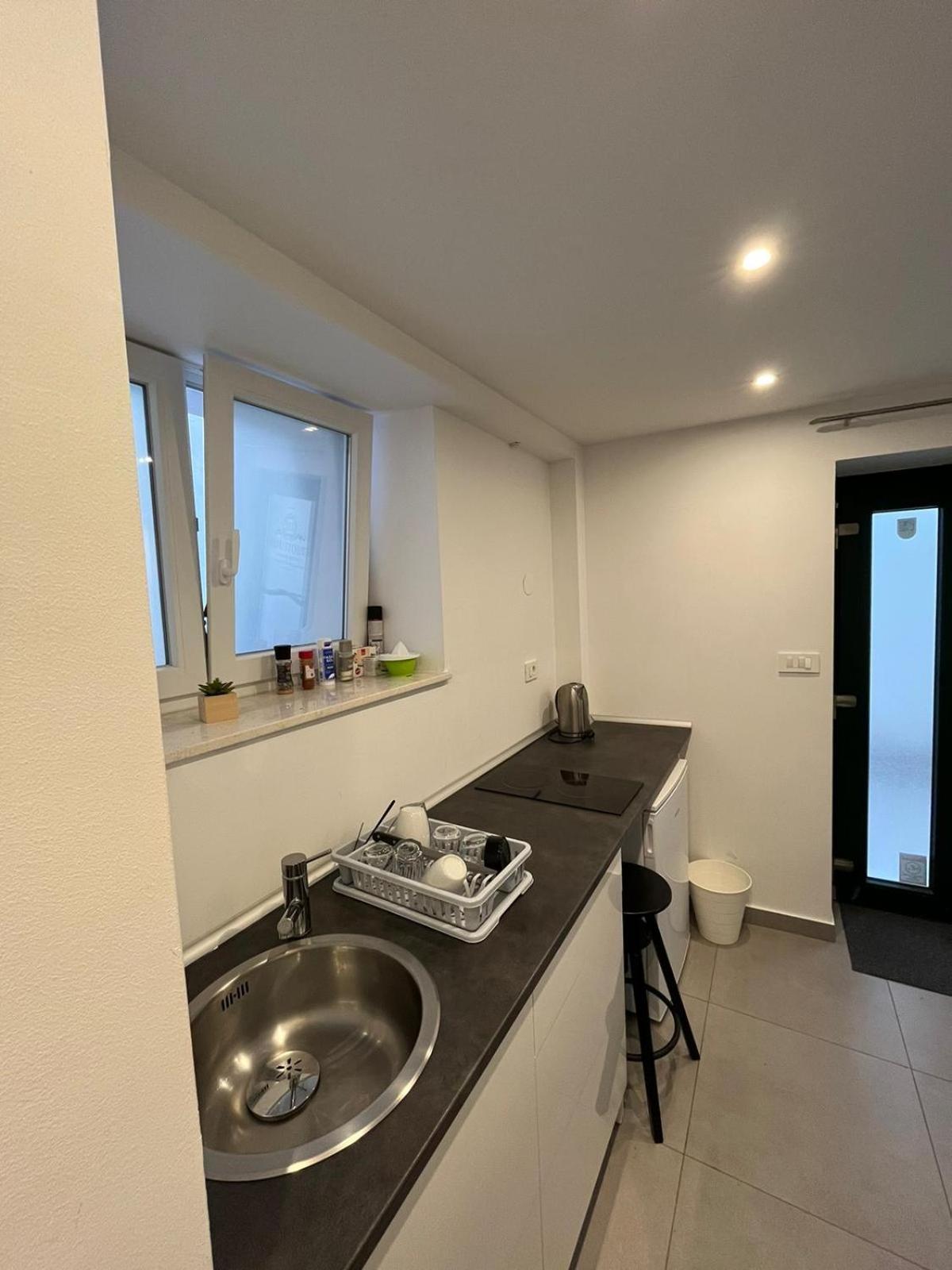 X Boutique Marinac Studio Apartments & Rooms Šibenik Dış mekan fotoğraf